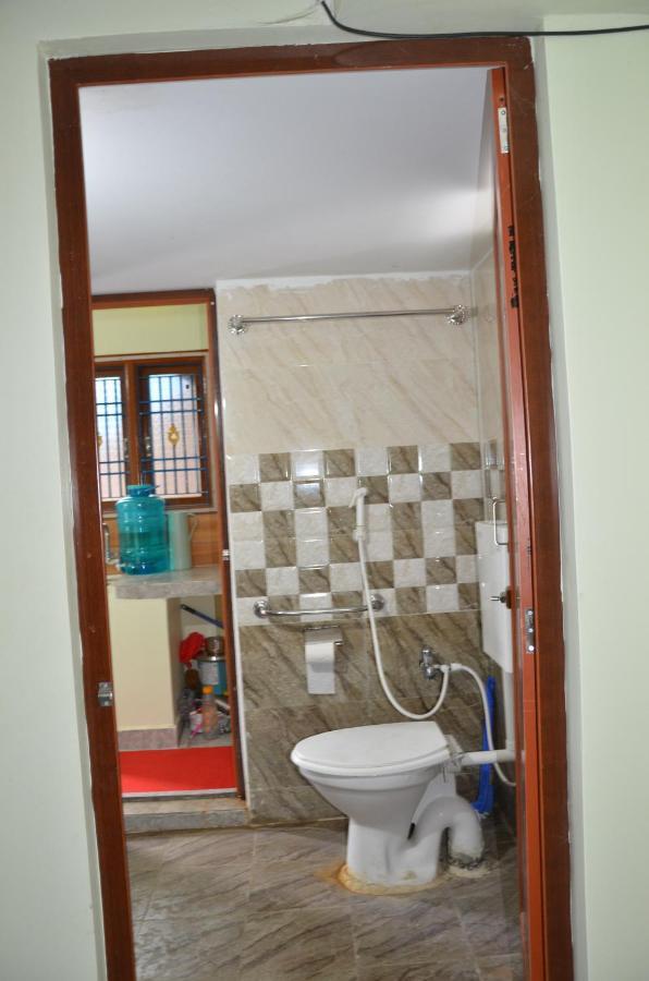 Manohars New Home Tirupati Esterno foto
